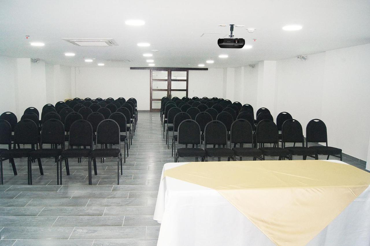 Hotel Cafeira Pereira Ngoại thất bức ảnh